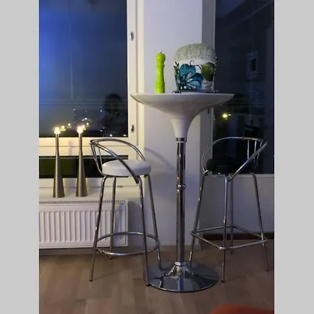 Keskustan Upein Kerrostalokaksio 11 Krs Ilm Phalli *