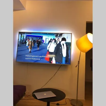 Apartment Keskustan Upein Kerrostalokaksio 11 Krs Ilm Phalli